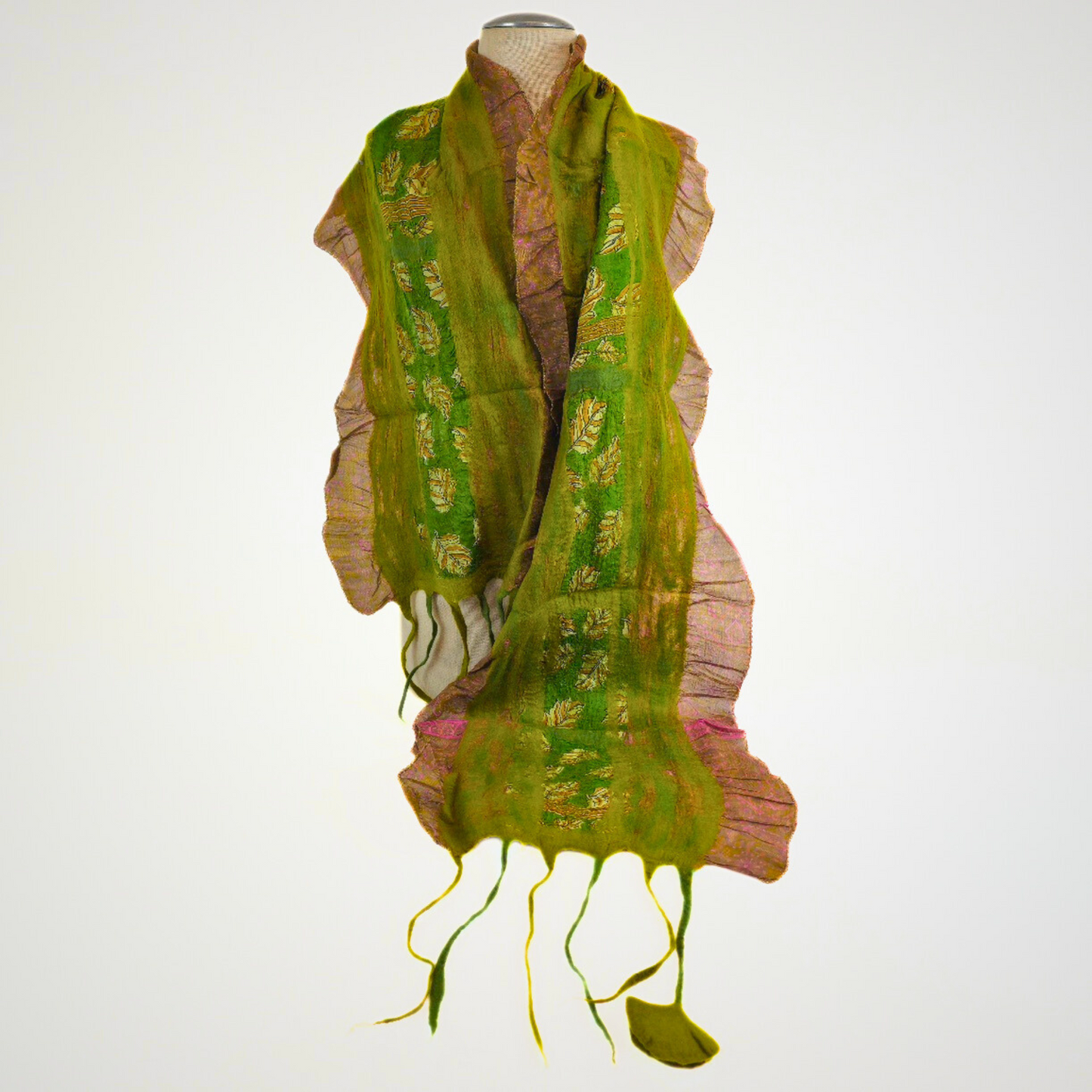 Saree Lace Green Felted Scarf