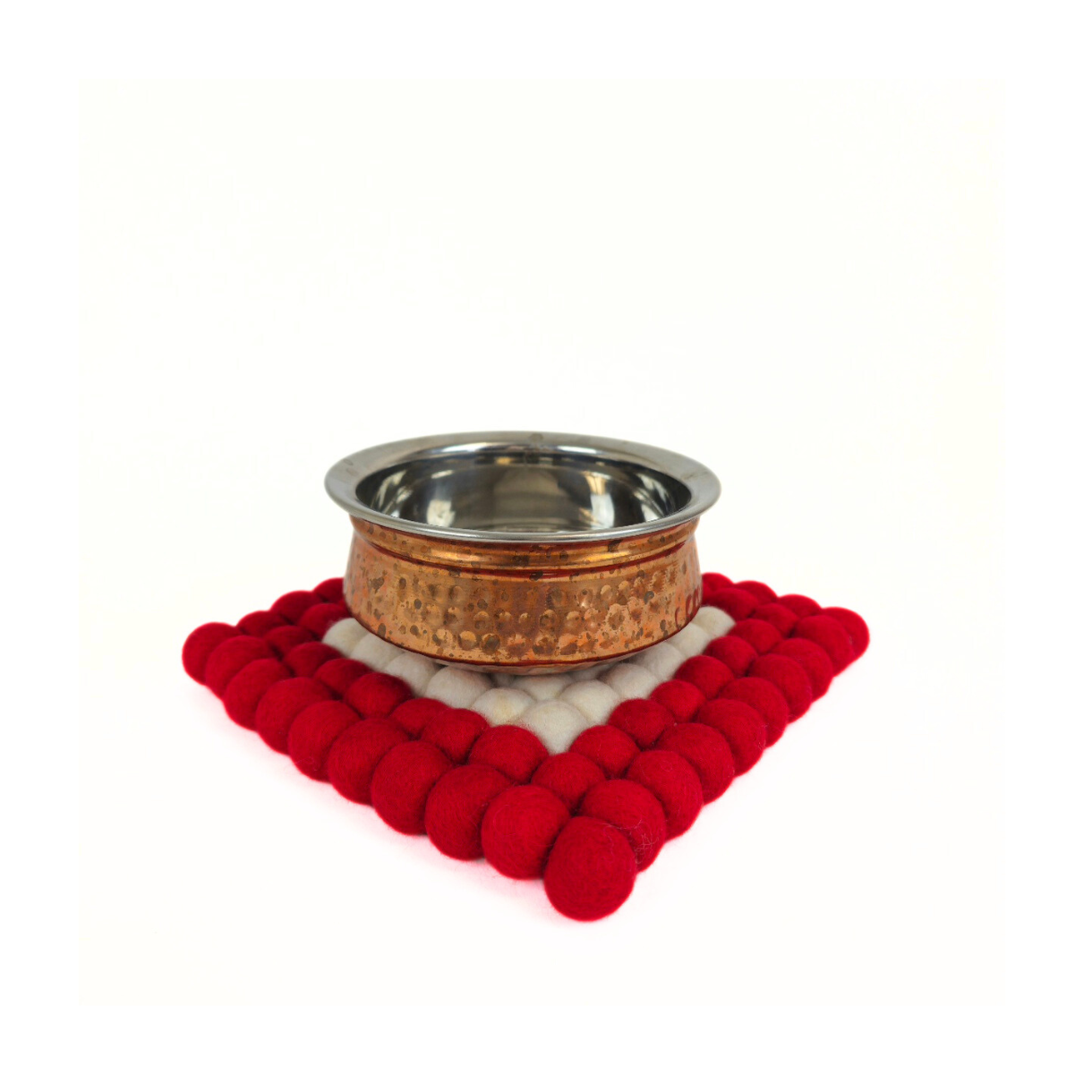 Red and White Pom Pom Felt Ball Trivet-Set Of 2Pcs.
