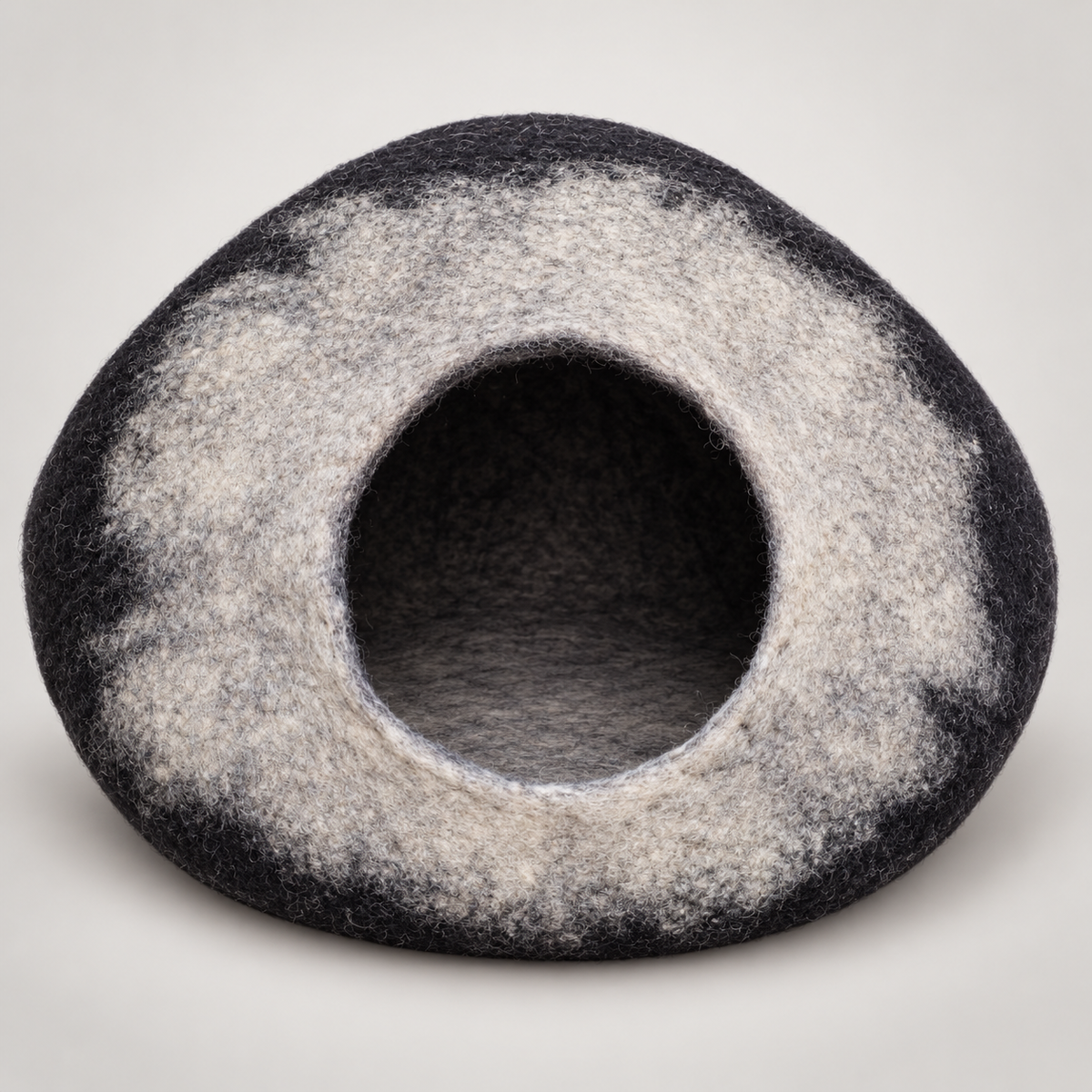 CC103 wool cat cave entrance and hollow interior