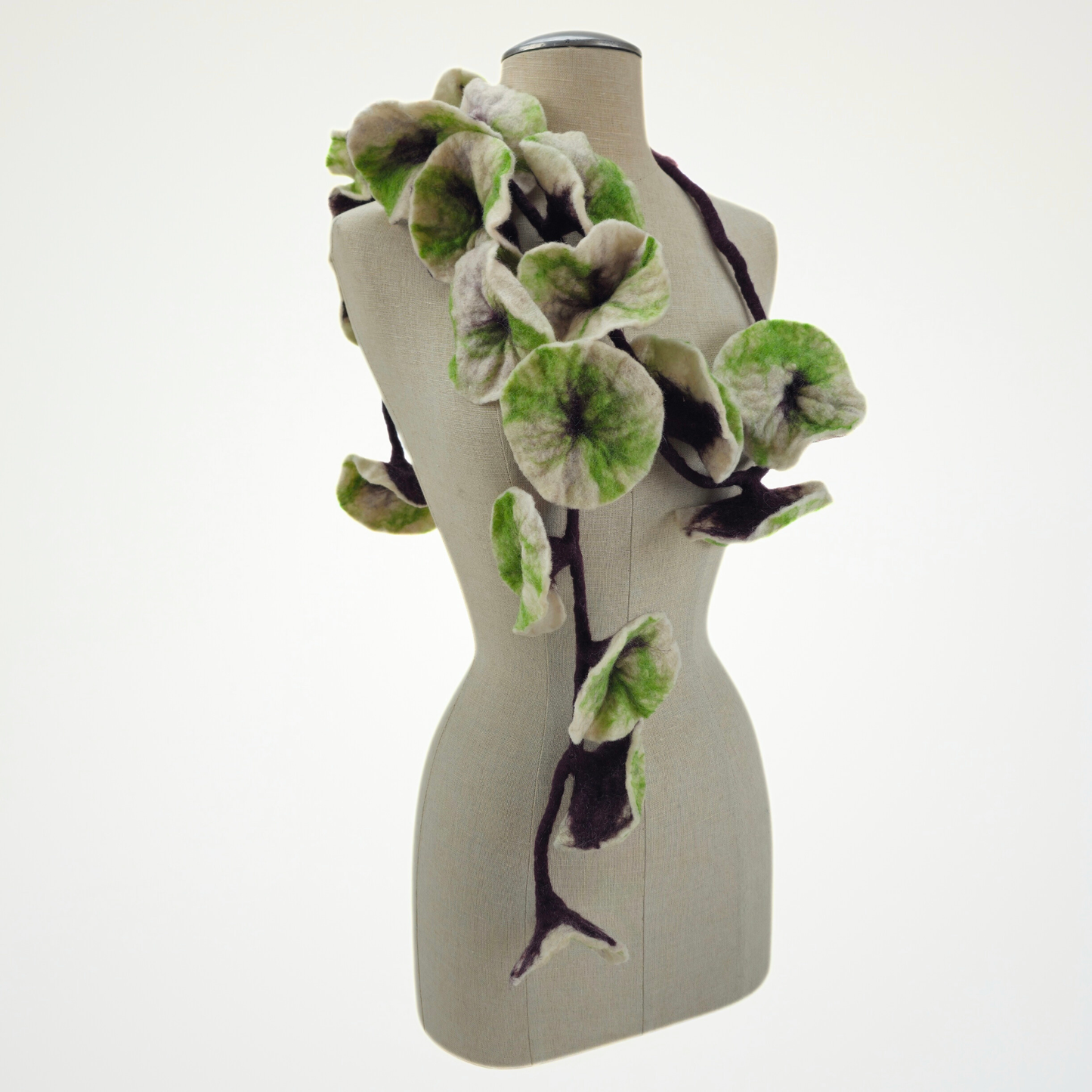 20 Flowers White-Brown Scarf, Flowers Garland or Wall Hanging