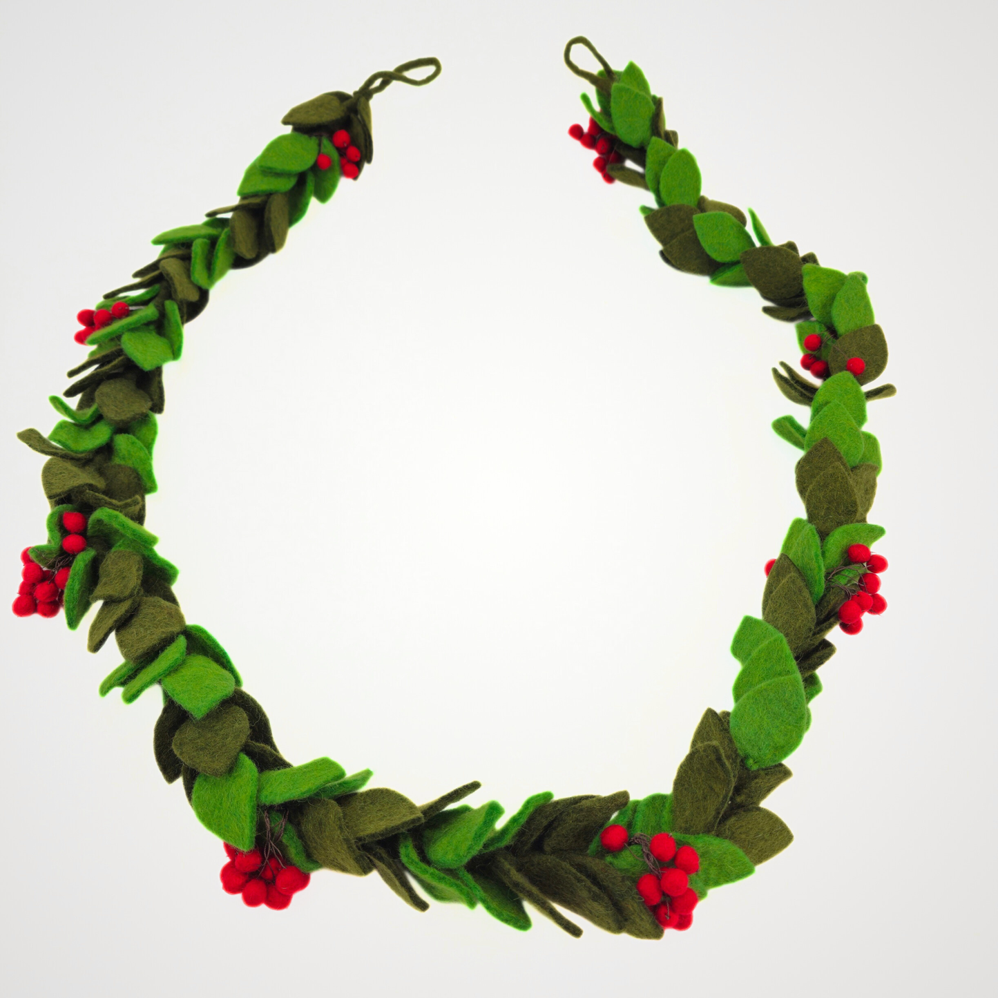 Leaf Holly Garland