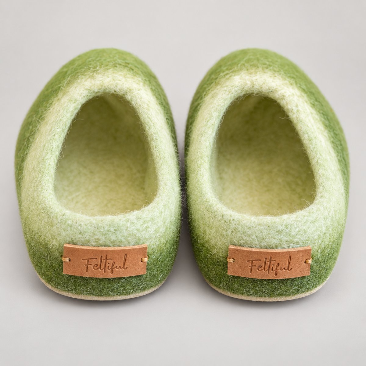 Feltiful sewn heel labels and wool interior detail