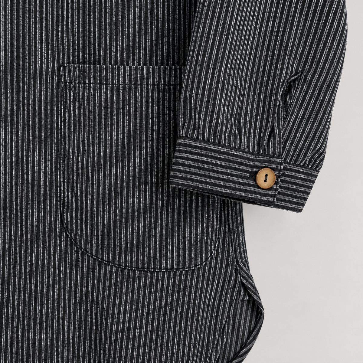RT818 black pinstripe cotton high-low tunic shirt – cuff pocket