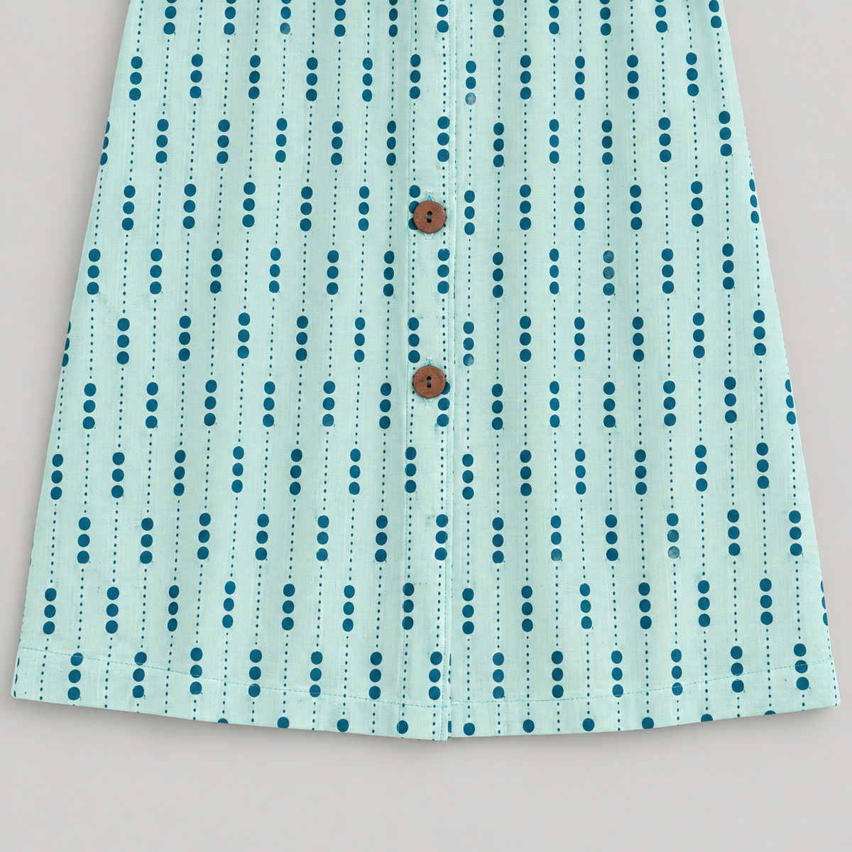 RT821 straight hem detail