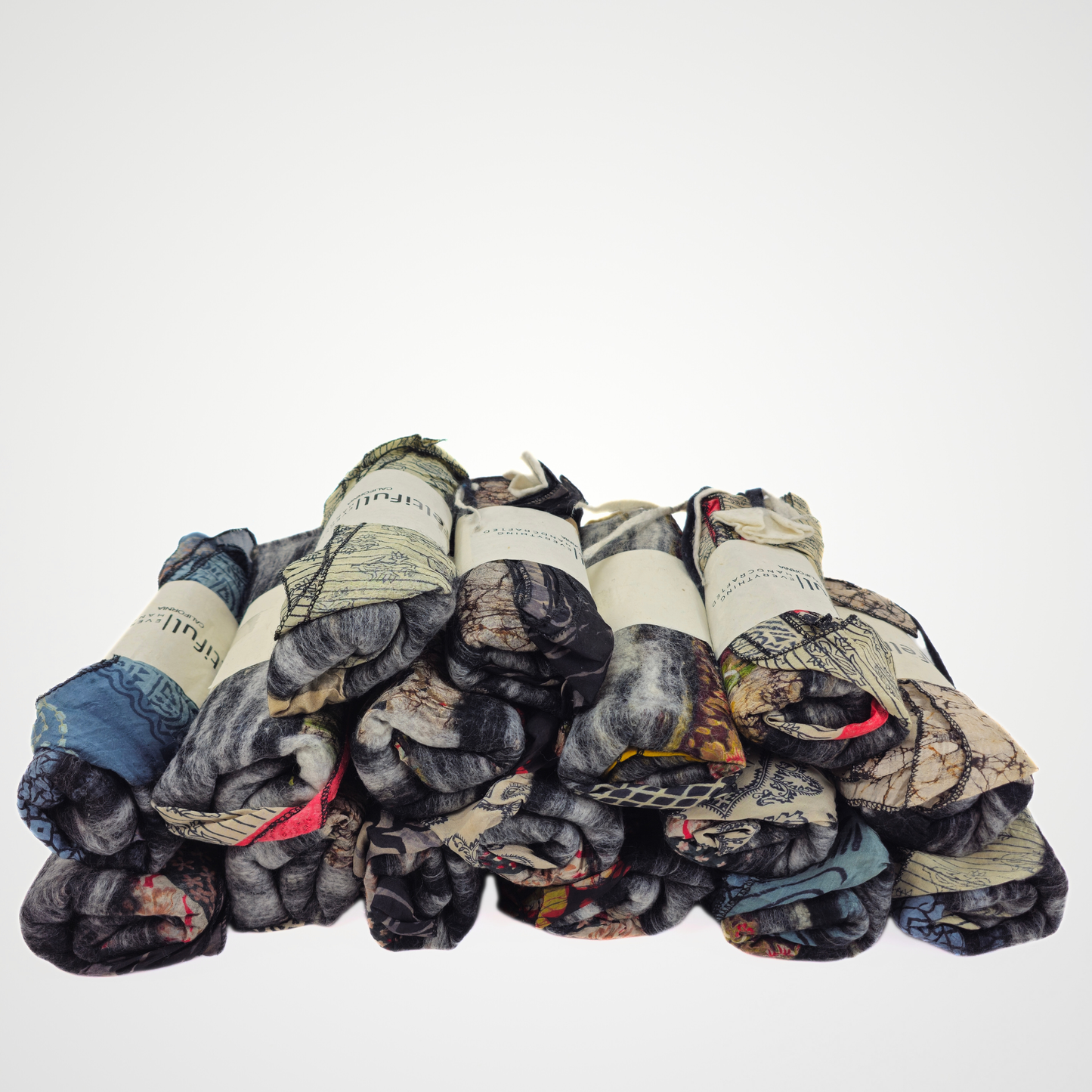 Saree Black & White Lace Felted Scarf