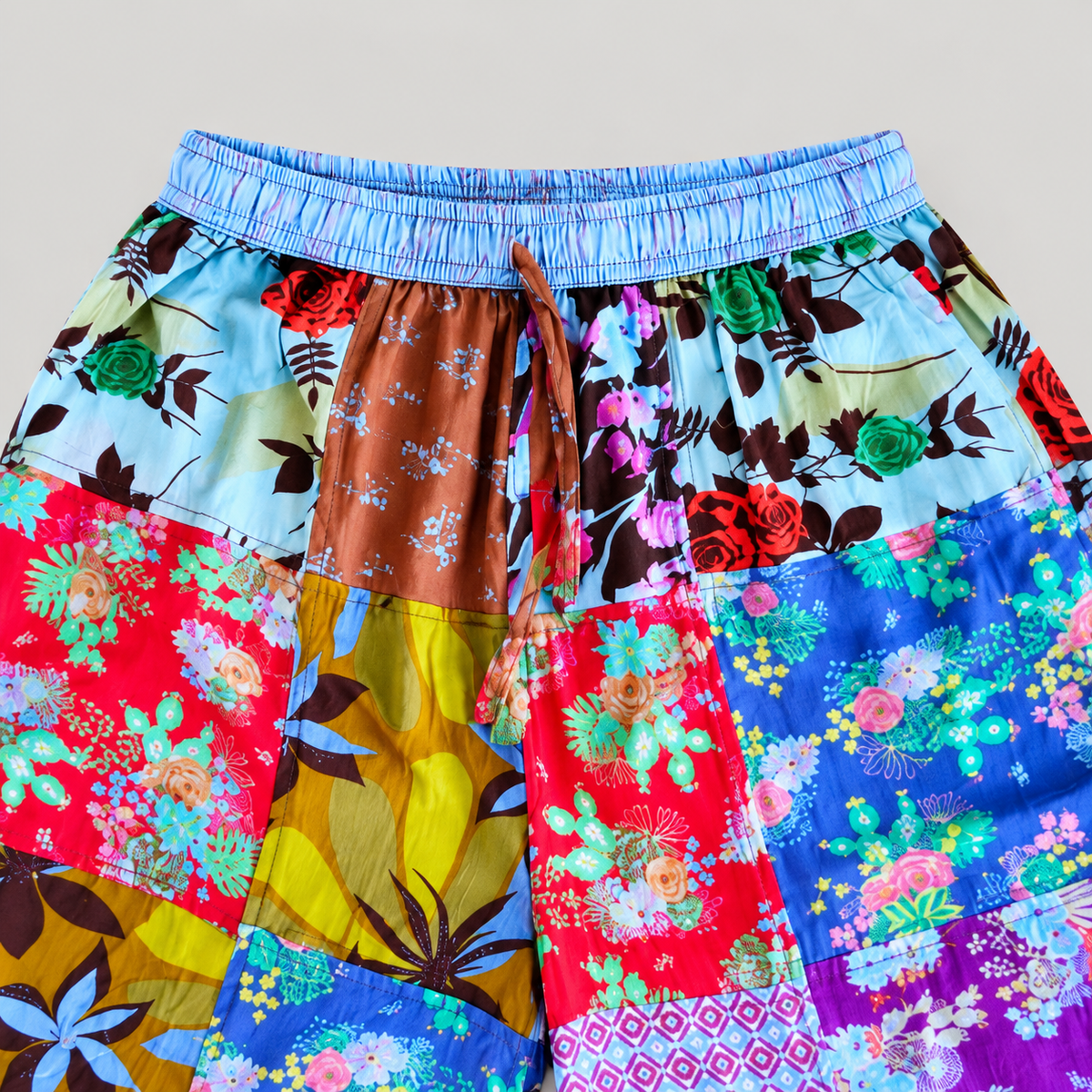 KD625 blue elastic waistband and drawstring detail