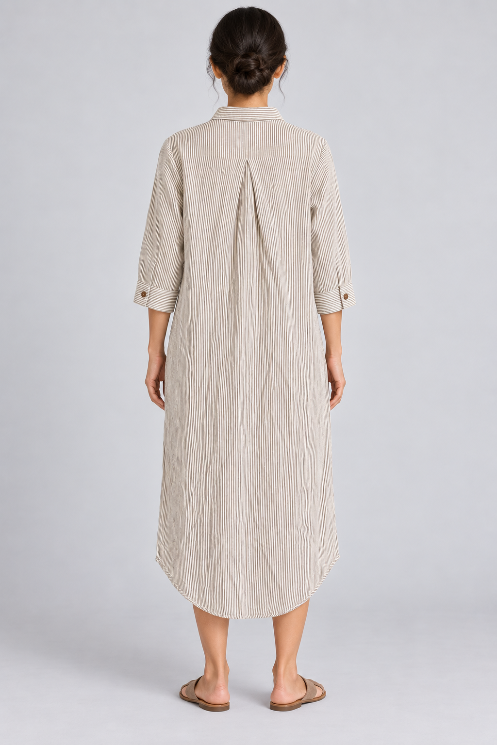 Feltiful RT812 striped long shirt dress back model view showing center pleat