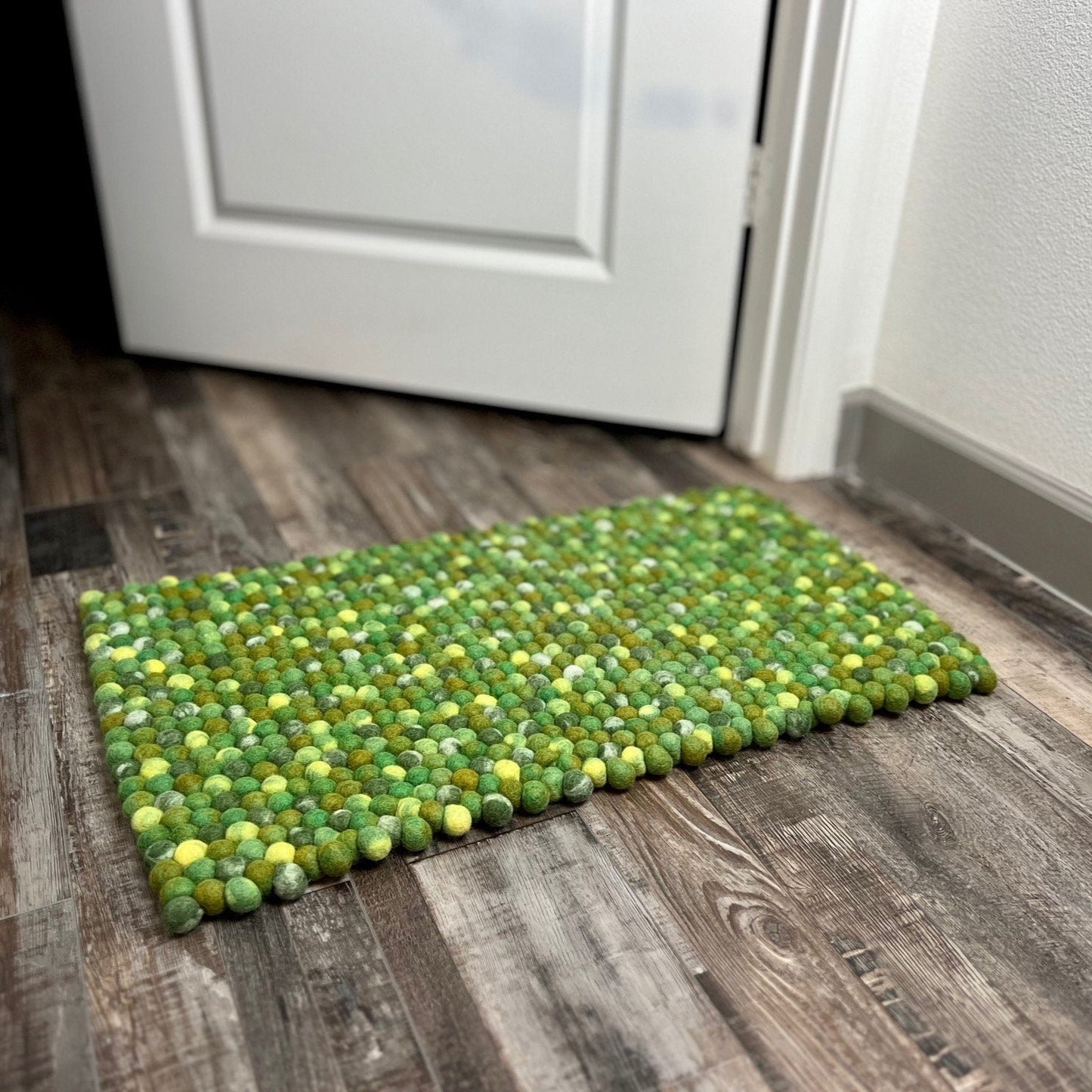 Décor Durable Felt Ball Door Mat