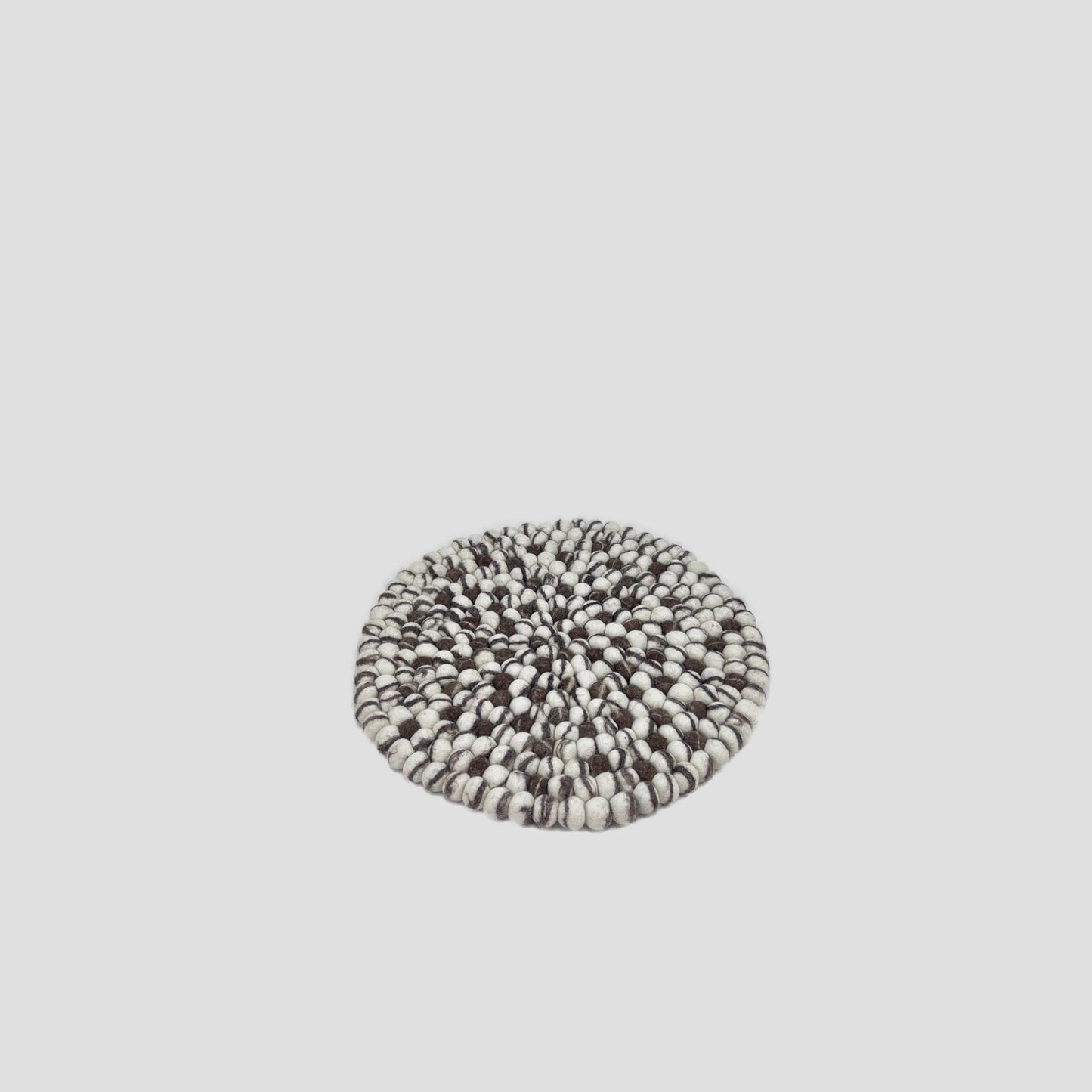 White-Brown Felt Ball Round Mat for Home Décor