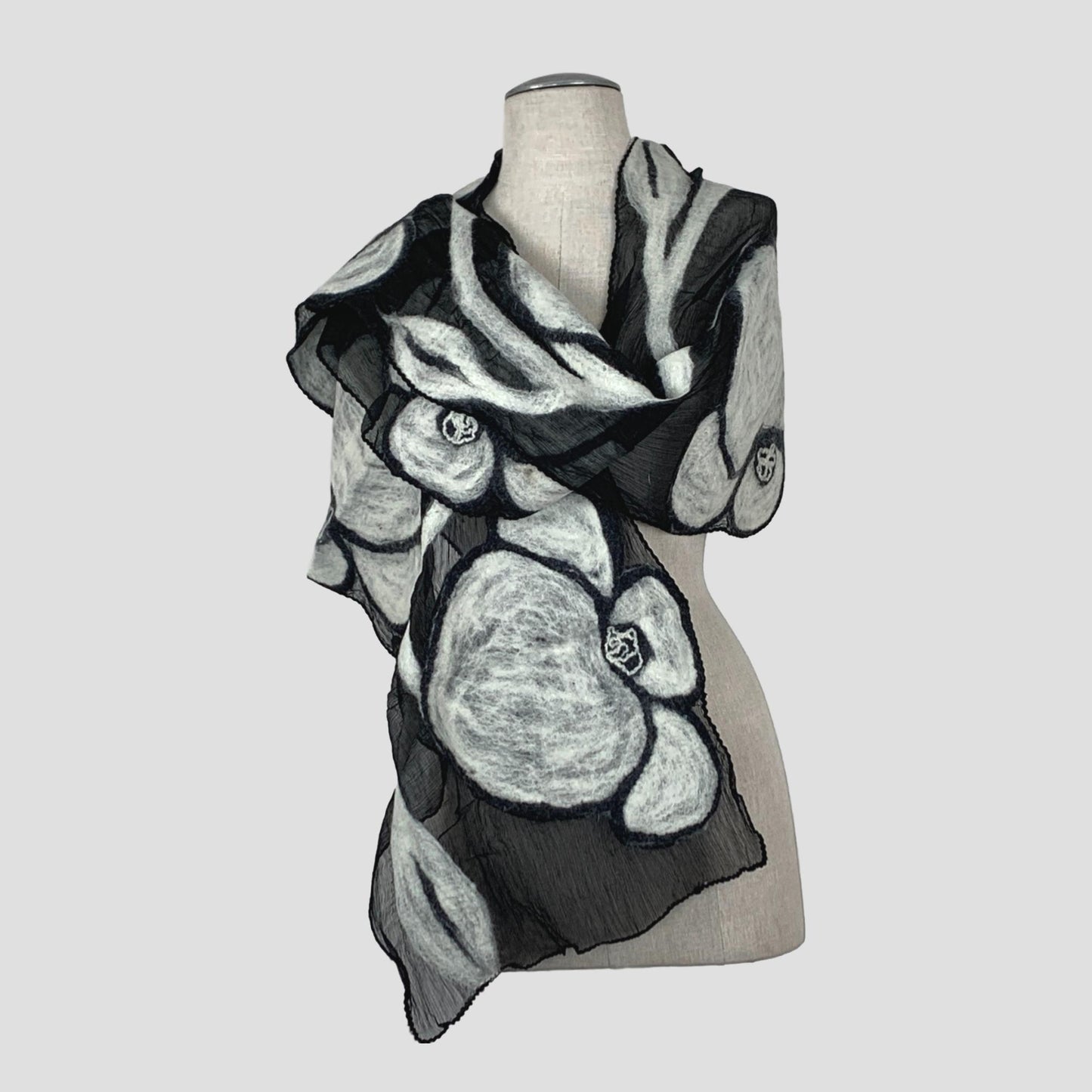 White Big Flower Merino Wool Felt Scarf