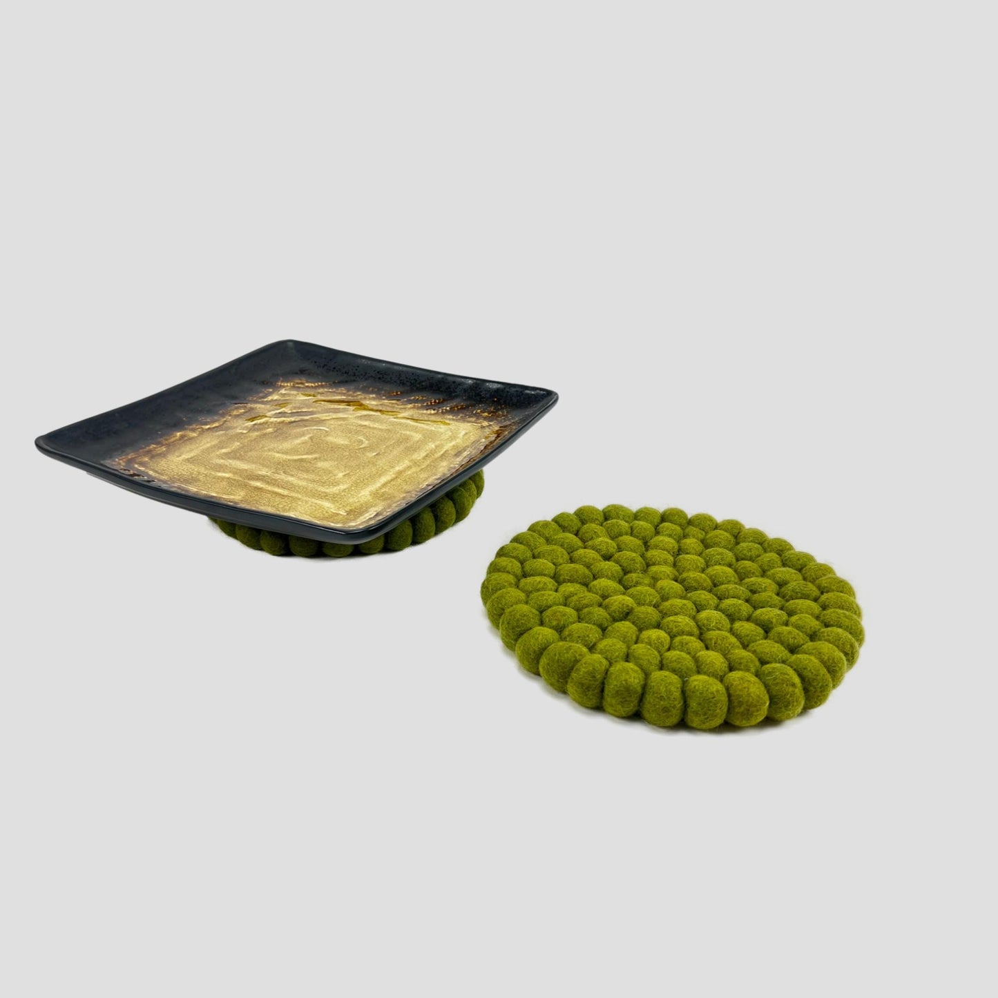 Kiwi Color Felt Round Trivet